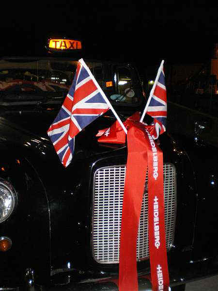 wedding cars Melbourne London taxi wedding services
